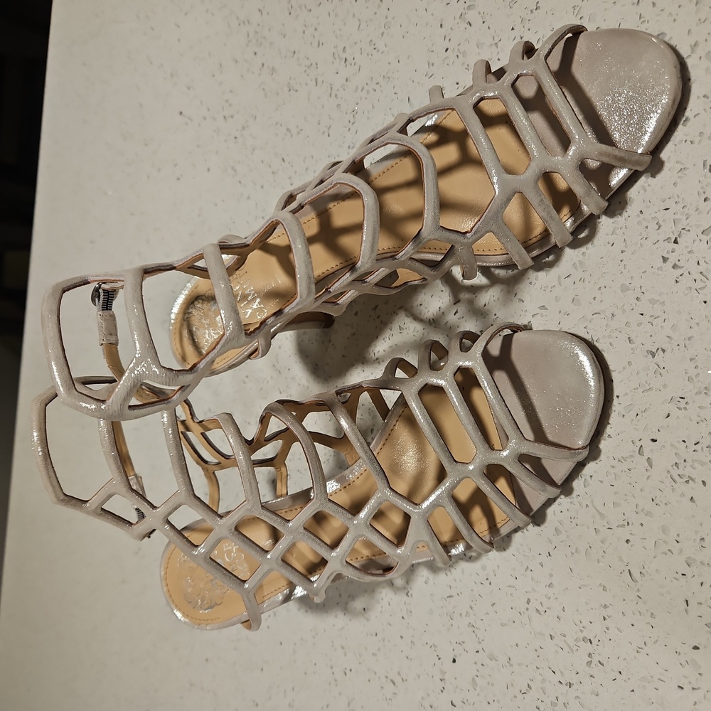 Vincent Camuto Strappy Heels Size 9